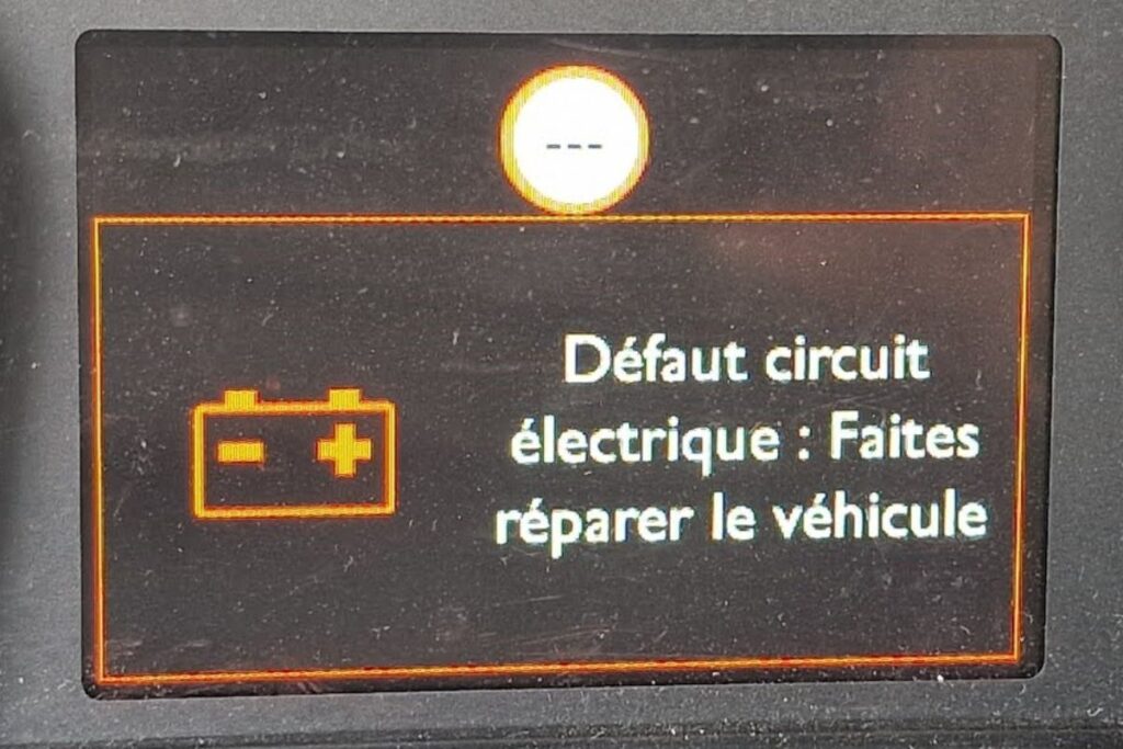 Peugeot 3008 défaut circuit électrique faites réparer le véhicule