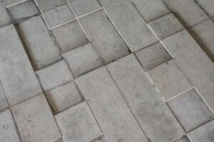 Réparer une dalle instable sur sable
